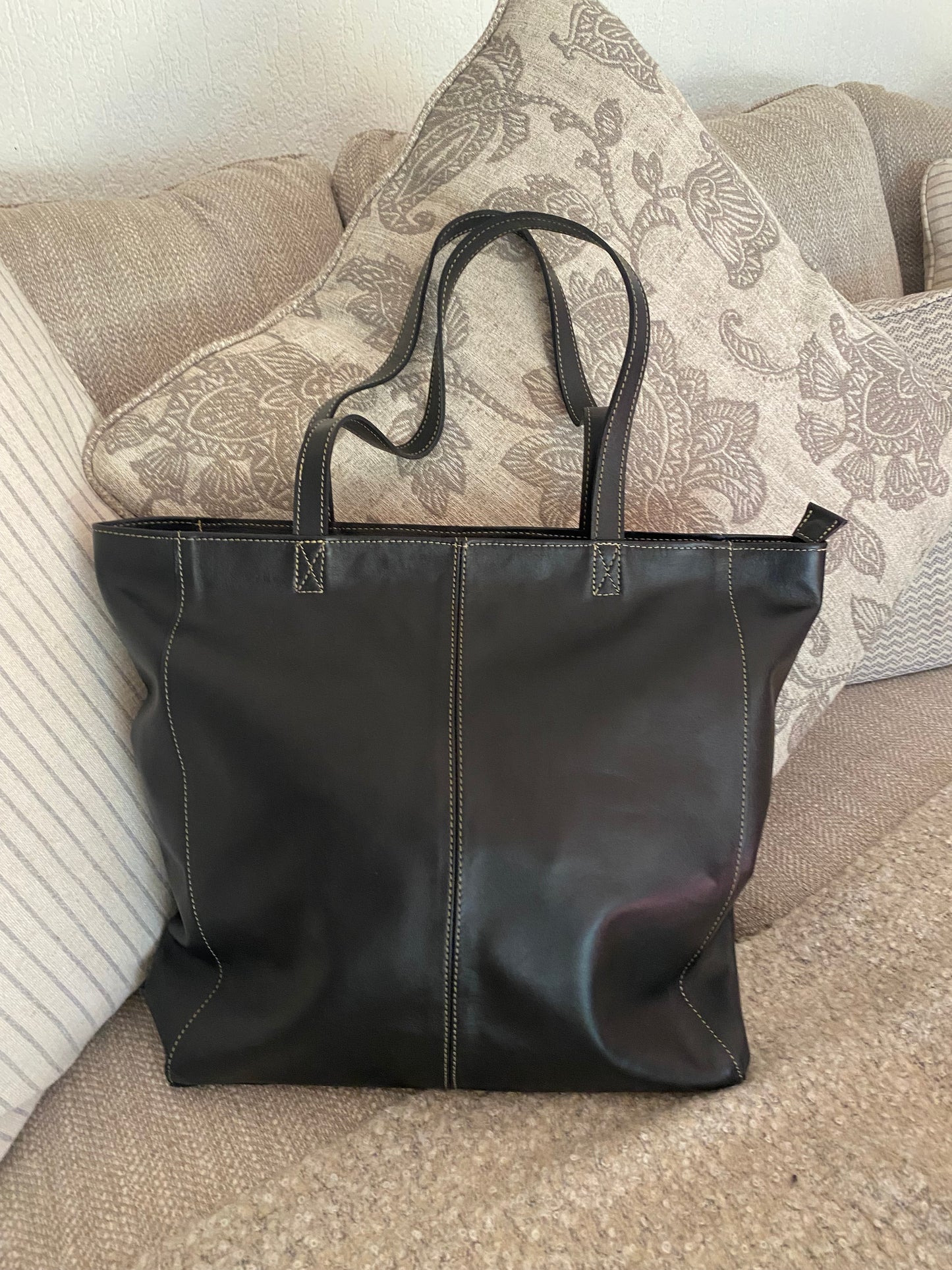 Cartera Sophia en cuero Negro
