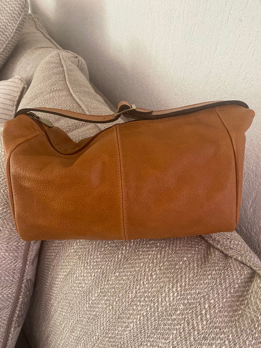 Neceser cuero caramelo