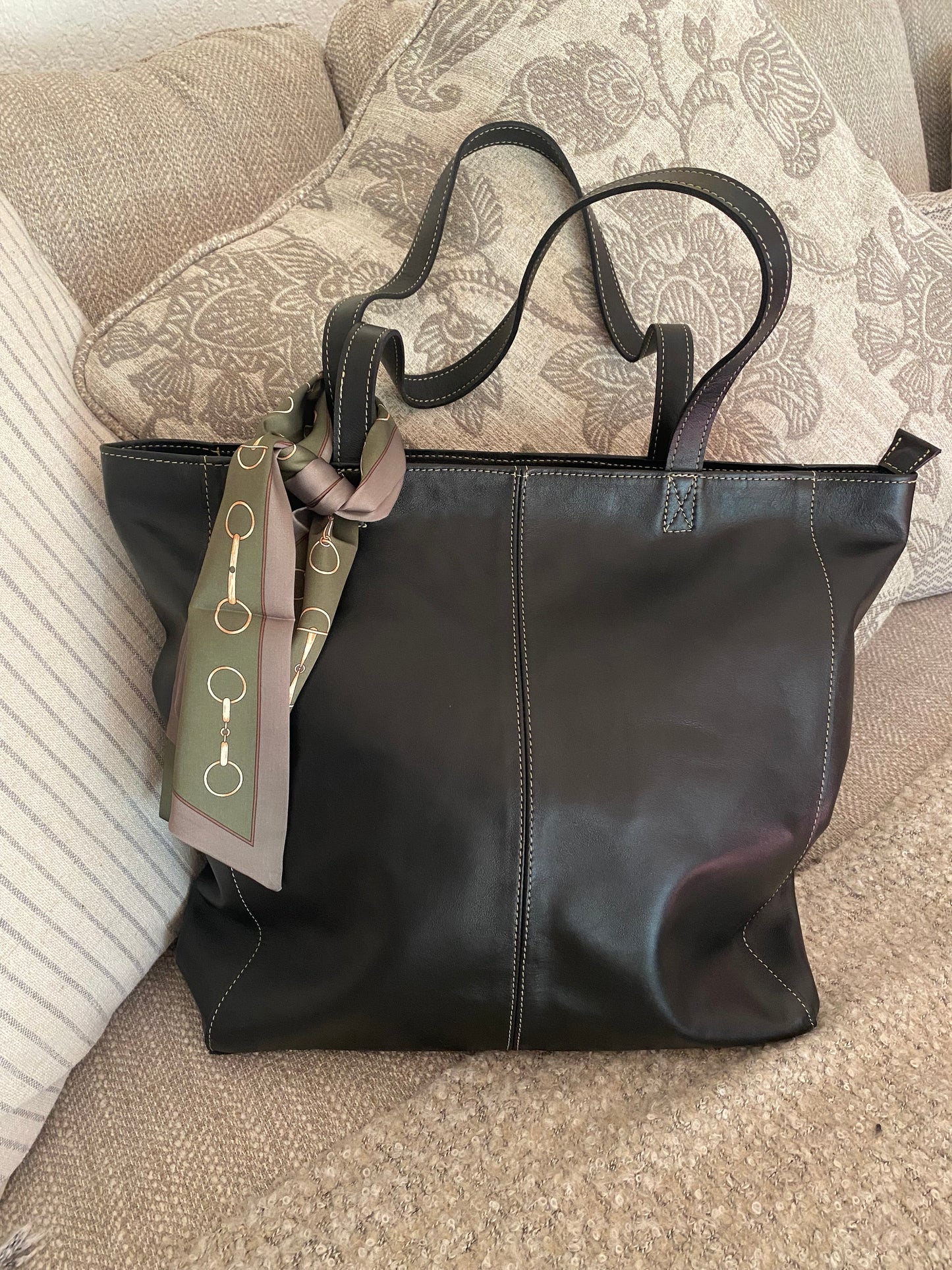 Cartera Sophia en cuero Negro